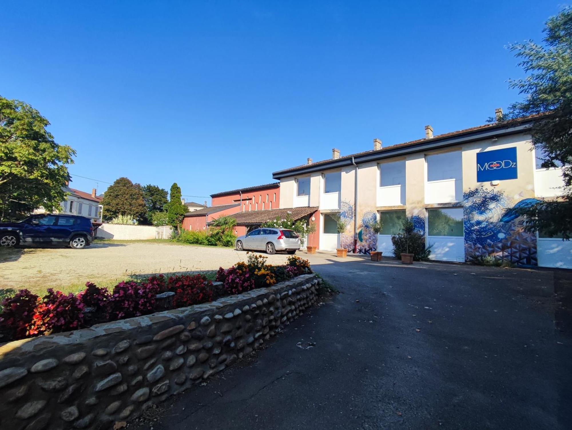 Moodz Hotel Vienne Pont-Eveque Eksteriør bilde