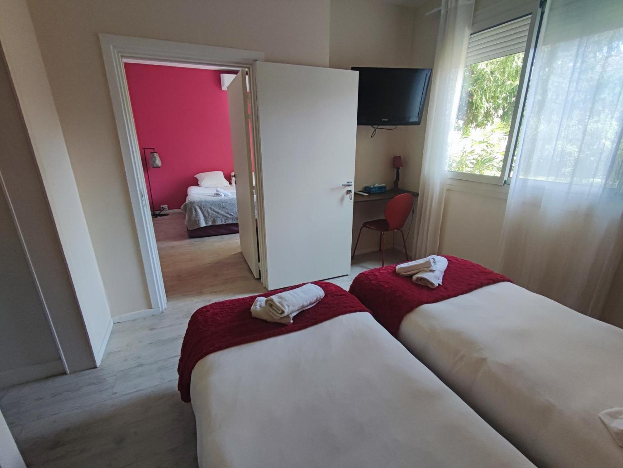 Moodz Hotel Vienne Pont-Eveque Eksteriør bilde