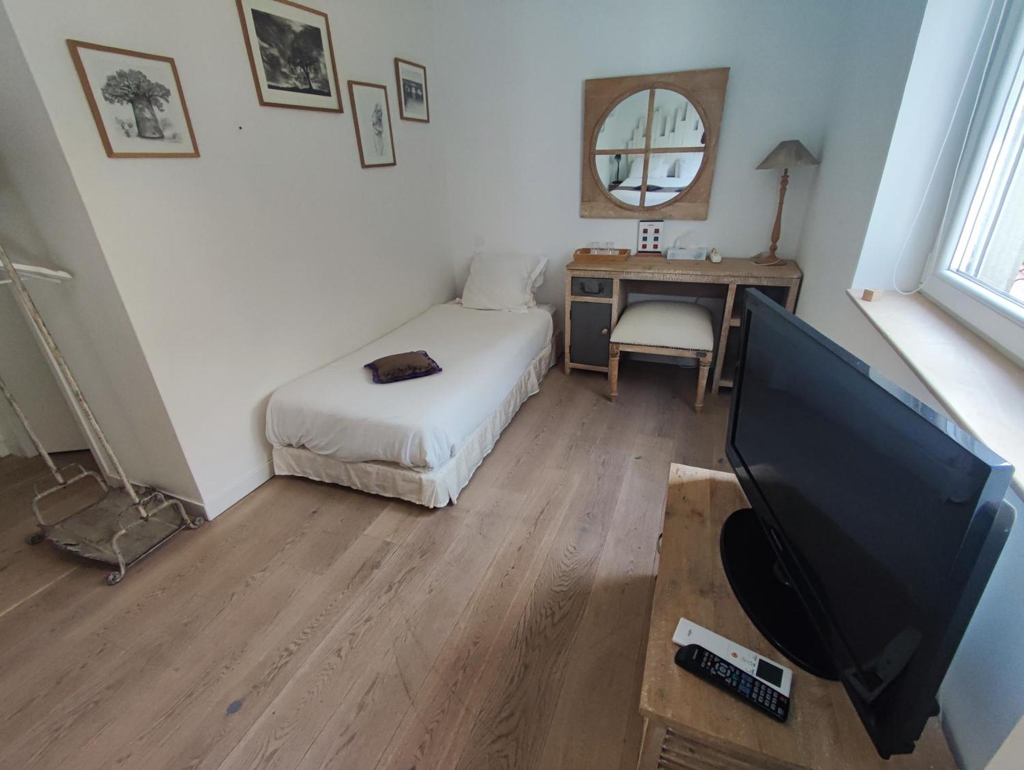 Moodz Hotel Vienne Pont-Eveque Eksteriør bilde