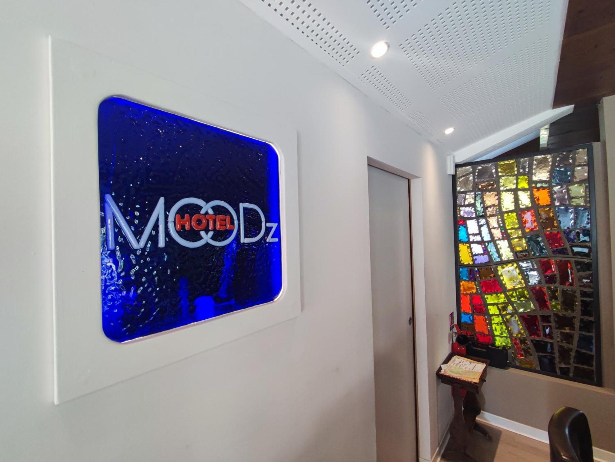 Moodz Hotel Vienne Pont-Eveque Eksteriør bilde